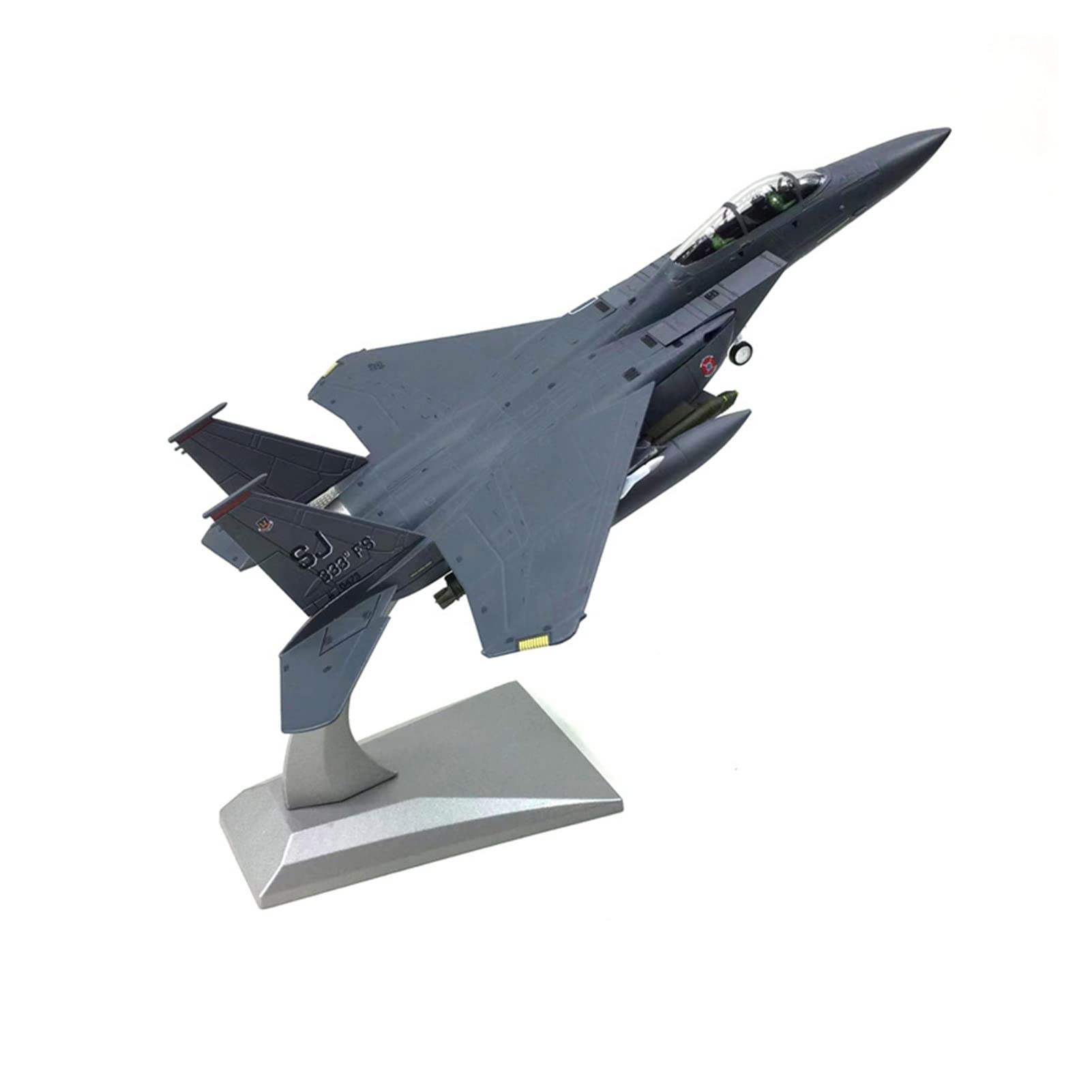 かおる様　２点おまとめ 1/100 🏇 米国 【流通品】 F-15E ストライクイーグル超音速戦闘爆撃機